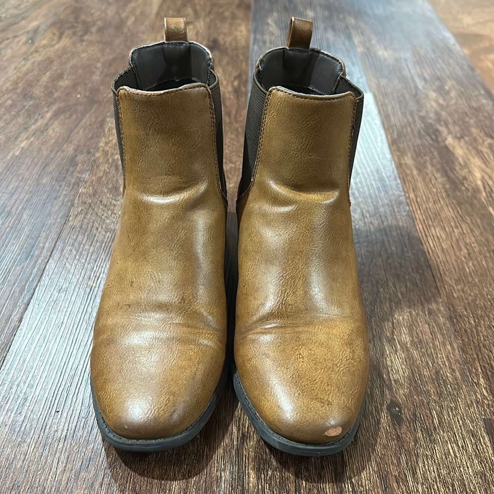 Loft Chelsea Boots